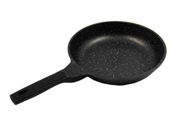 Fry-Pan-Non-stick-Resistant-Scratch-e1513737564923.jpg